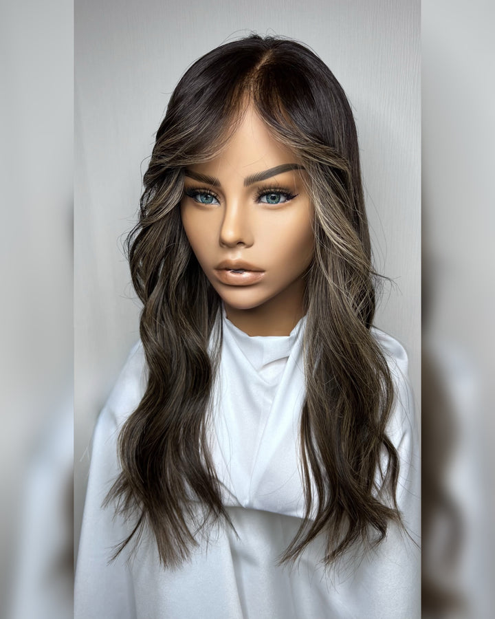 Rosie- Preowned-Lace Cut